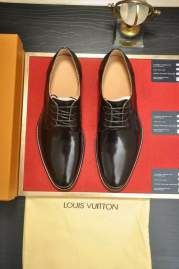 Picture of Louis Vuitton Shoes _SKULVsz38-45hnh071714616
